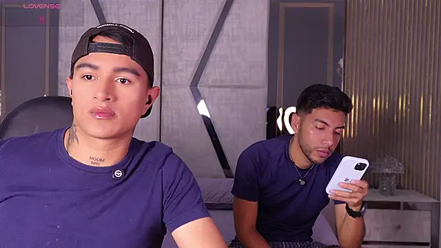 Chat XXX en directo de LiamDeep