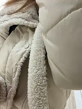 -AngelAri- – Naživo XXX chat