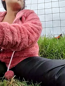 Онлайн чат XXX You-sexy-starr