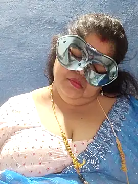 tamilthanushri live XXX chat