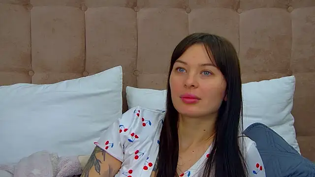 Chatroom XXX en direct de AlexandraBloom