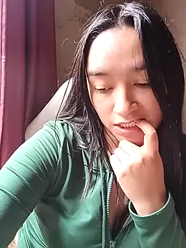 Williams_Hera Live XXX-chat