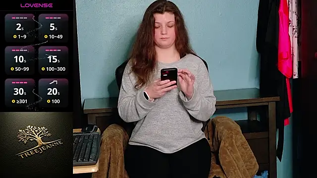 TreeJeanne Live XXX-chat