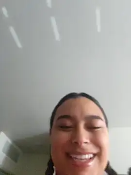 cinnaminnie Live XXX-Chat