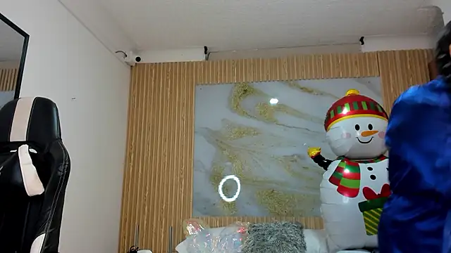 samy_19_ Adlı Modelin Canlı XXX Sohbeti