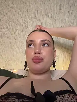 Ariana_Sanderss: απευθείας συνομιλία ΧΧΧ