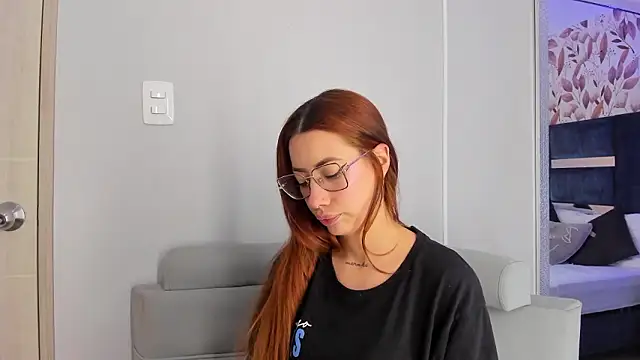 LolaGray__'s Live XXX Chat