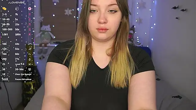 Онлайн чат XXX CuteSharloti