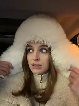 -AngelAri- Adlı Modelin Canlı XXX Sohbeti