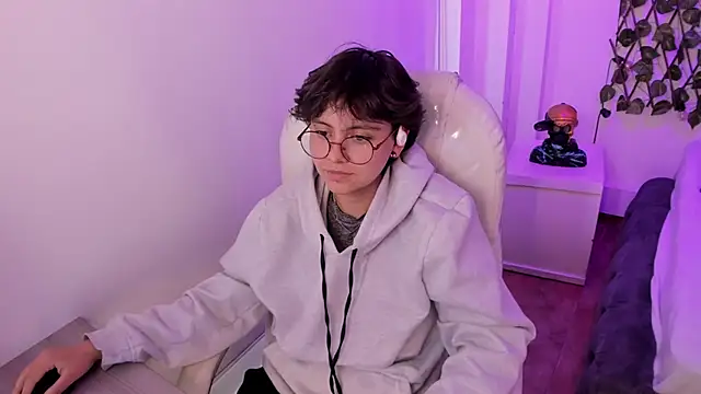 Nathaly_ds' Live XXX Chat