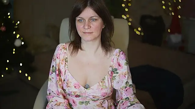 TinaMelt's Live XXX Chat