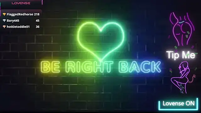 MrAndMrsCrook's Live XXX Chat