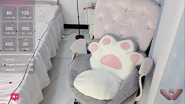 Lena-yyds 现场XXX聊天