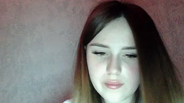 SweetLoraa 现场XXX聊天