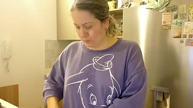 دردشة AVRAKEHDABRA الجنسية المباشرة