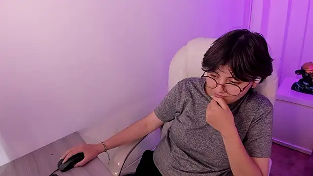 دردشة Nathaly_ds الجنسية المباشرة