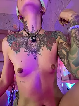 Evangelyne_1 Live XXX-chat