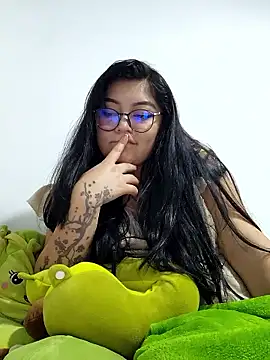 Chat XXX en directo de Sakura_0505