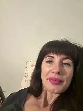 LadyLuxLover Chat XXX live