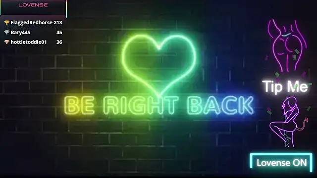 MrAndMrsCrook Chat XXX in diretta