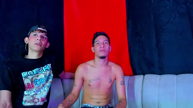 Pertunjukan Kamera Web Pleasure_boys_hot