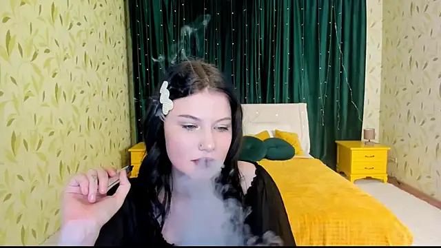 TaylaMoon Adlı Modelin Canlı XXX Sohbeti