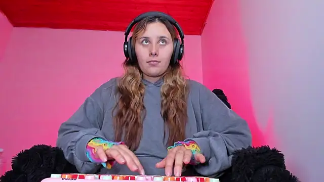 Chatroom XXX en direct de bonnie_moon_