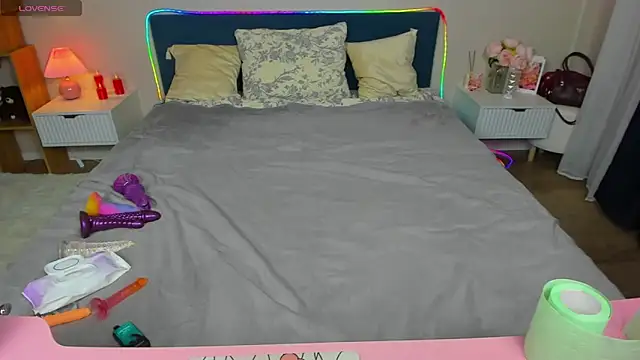 BritneyLix Live XXX-Chat