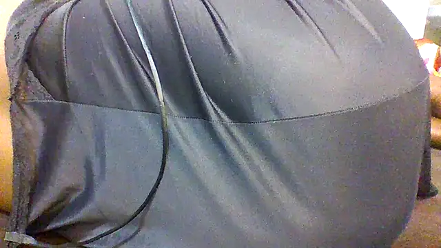 kgomo993 Show Webcam