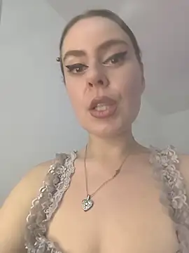 Stoned-baby69's Live XXX Chat