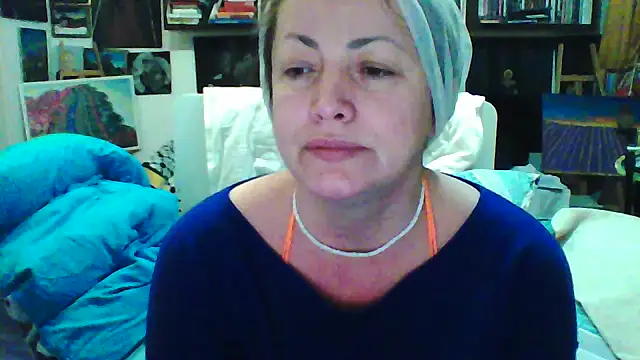 MariaAnaSunshine Adlı Modelin Canlı XXX Sohbeti