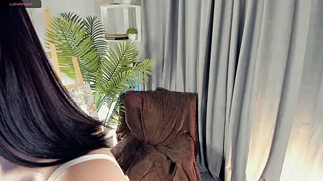 AlisonBallek Adlı Modelin Canlı XXX Sohbeti