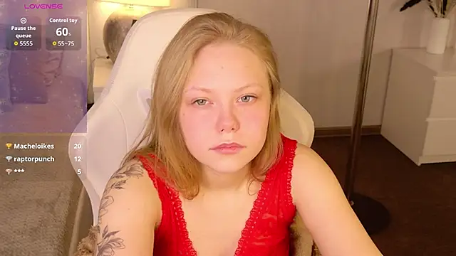 AudreyRossy: онлайн-секс-чат