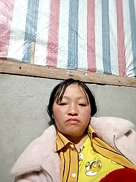 Minkine022 webkamerás műsora