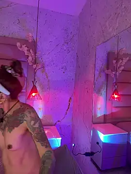 Chat +18 de Evangelyne_1 ao vivo