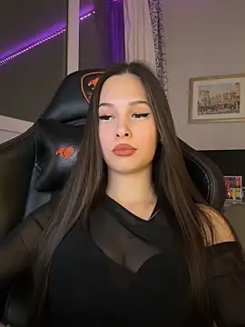 EricaWalls Adlı Modelin Canlı XXX Sohbeti