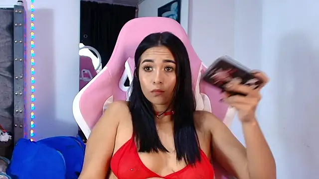 Chatroom XXX en direct de GraceWallace_