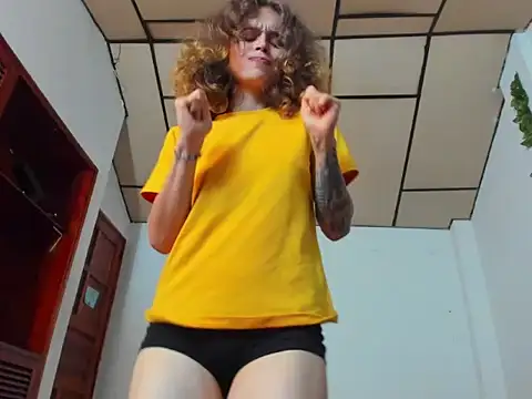 Chatroom XXX en direct de fulfill_fantasies1