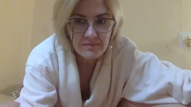 TianaQLove 라이브 XXX 채팅