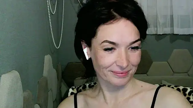 Alice_Ayra Chat XXX live