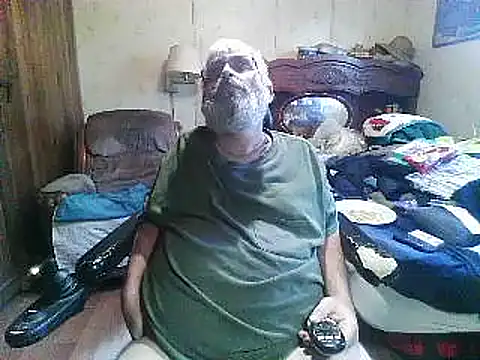 hearseguy77 Show in webcam