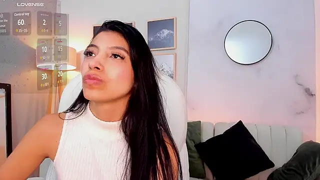 Tiffany_Low élő XXX-chatje