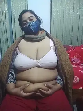 momo_loves Chat XXX in diretta