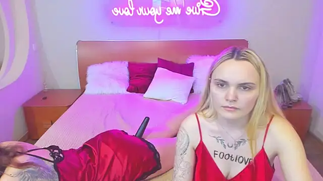 MagicEyess Pertunjukan Webcam