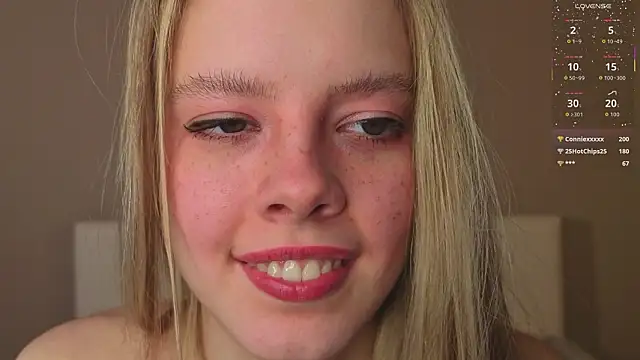 TiffinyMergist's Webcam Show