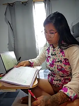 luisa16xxx Chat XXX in diretta