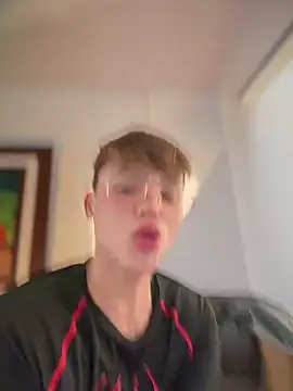 PRINCE_STEV Adlı Modelin Canlı XXX Sohbeti