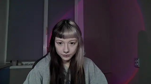 kiskanoopiska: онлайн-секс-чат