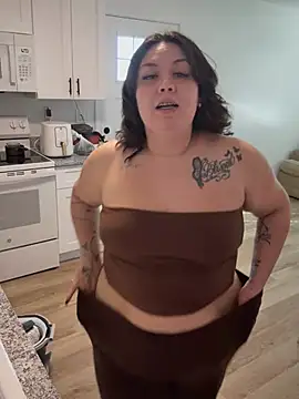 DimpleBaby élő XXX-chatje