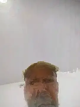 Deniseoludo élő XXX-chatje